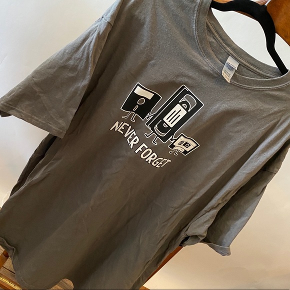 🐢Gray 50th 40th T-shirt Never Forget men's XXL - Picture 4 of 6